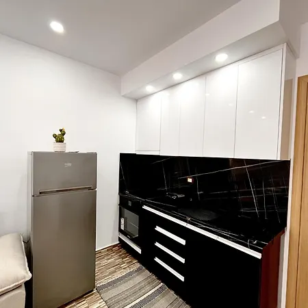 Kam Apartments In The City Center Vlore Exterior photo